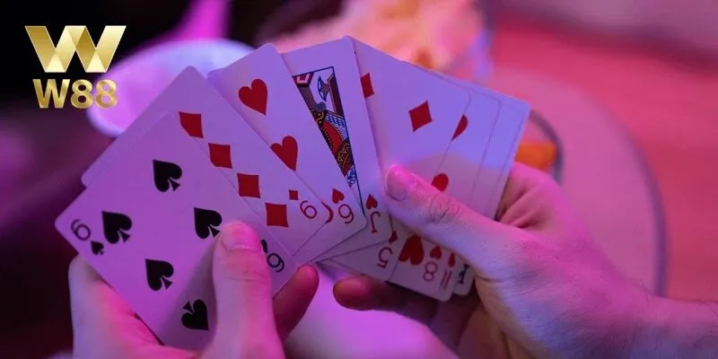 Game bài Phỏm: Cách ăn, gửi, hạ bài và tính điểm 2 Phỏm Là Gì? Tổng Quan Về Trò Chơi